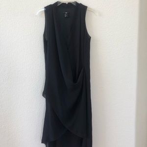 Beautiful H&M dress with gorgeous draping in front